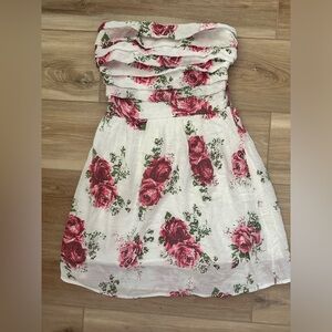 Delia Floral Strapless Dress M